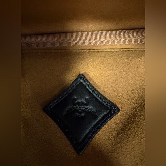 MCM Aren Logo Printed Small Shoulder Bag - Picture 8 of 9